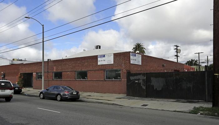 Warehouse Space for Rent at 5645 W Adams Blvd Los Angeles, CA 90016 - #2