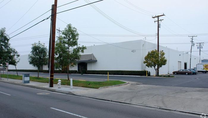 Warehouse Space for Rent at 401 W Dyer Rd Santa Ana, CA 92707 - #9