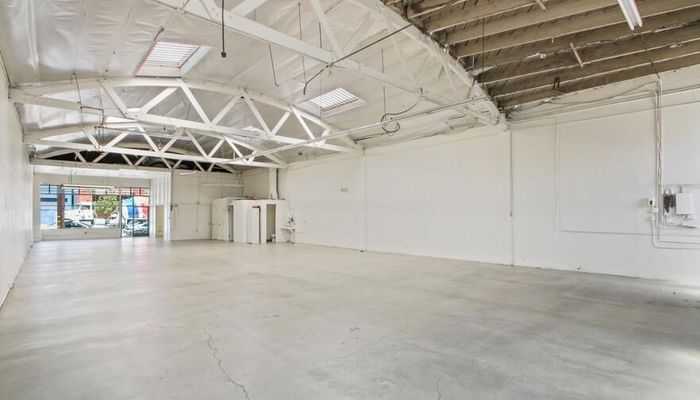 Warehouse Space for Rent at 582-588 Mateo St Los Angeles, CA 90013 - #8