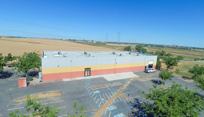 Warehouse Space for Rent at 8981 District Ct Sacramento, CA 95826 - #9