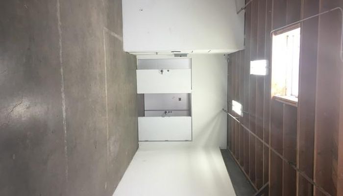 Warehouse Space for Rent at 3221 S Hill St Los Angeles, CA 90007 - #21