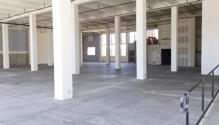 Warehouse Space for Rent at 17930-17940 Ajax Cir City Of Industry, CA 91748 - #3