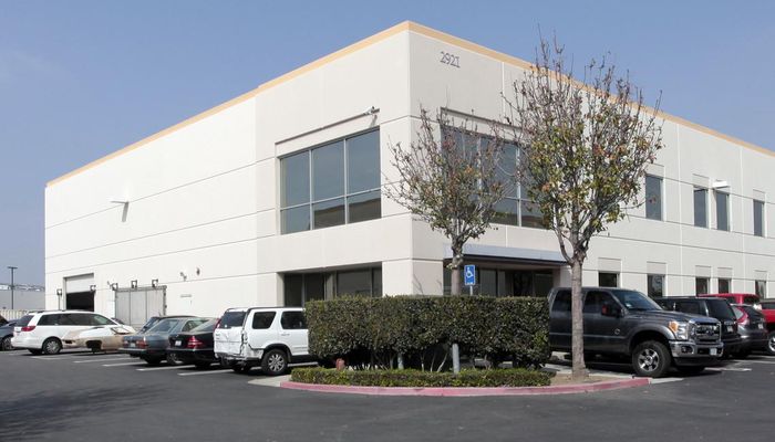 Warehouse Space for Rent at 2921-2923 Tech Ctr Santa Ana, CA 92705 - #1