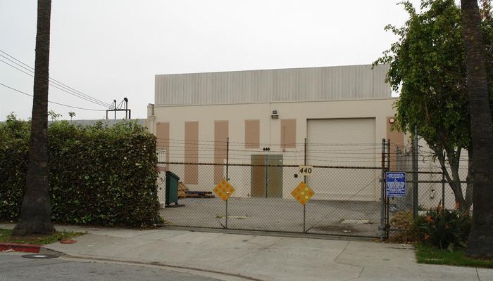 Warehouse Space for Rent at 440 W Cypress St Glendale, CA 91204 - #1