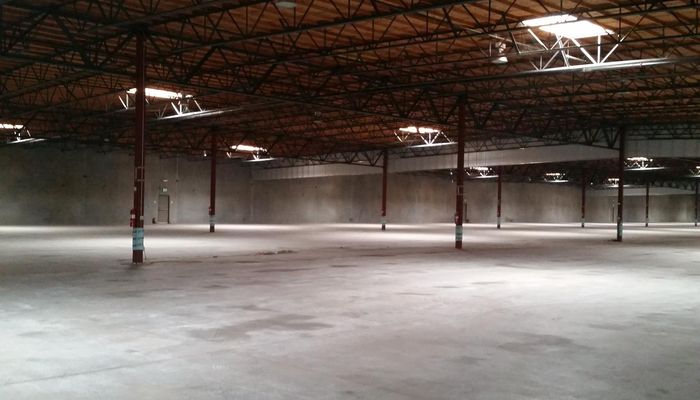 Warehouse Space for Rent at 1551 S Lilac Ave Bloomington, CA 92316 - #2