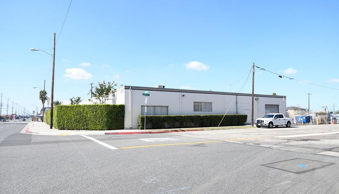Warehouse Space for Rent at 13105 S Crenshaw Blvd Hawthorne, CA 90250 - #1