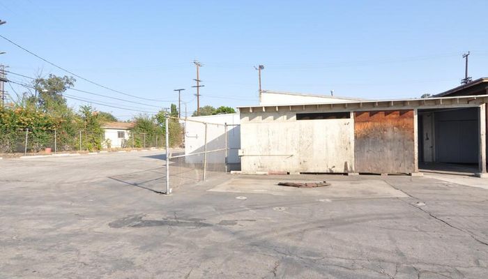 Warehouse Space for Rent at 13303 Louvre St Pacoima, CA 91331 - #20