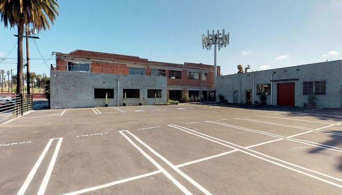 Warehouse Space for Rent at 1914 Raymond Ave Los Angeles, CA 90007 - #37
