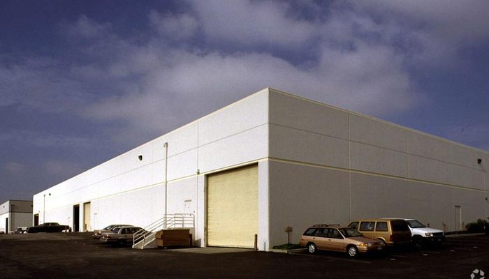 Warehouse Space for Rent at 17950-17970 Ajax Cir City Of Industry, CA 91748 - #4