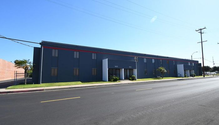 Warehouse Space for Rent at 1620-1636 W 240th St Harbor City, CA 90710 - #4