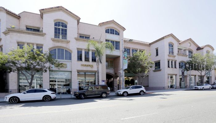 Office Space for Rent at 301 N Canon Dr Beverly Hills, CA 90210 - #11