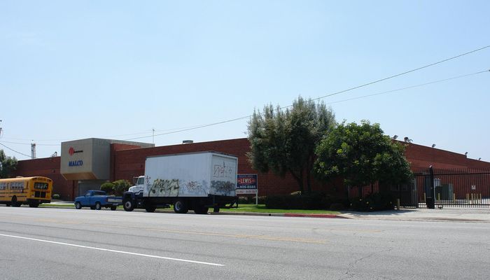 Warehouse Space for Rent at 13915-13917 S Main St Los Angeles, CA 90061 - #4