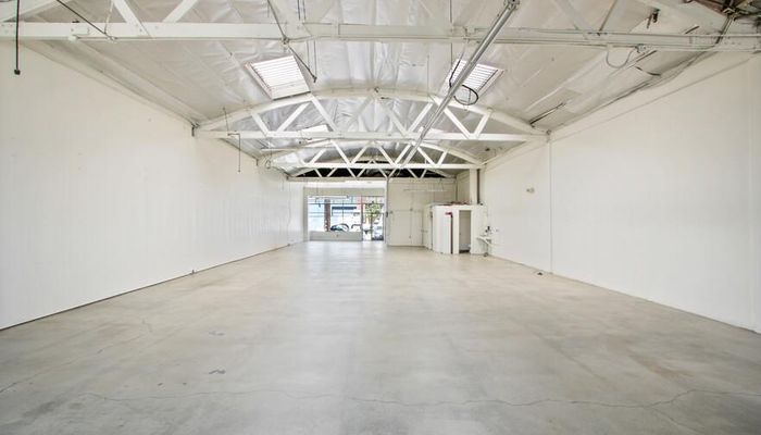 Warehouse Space for Rent at 582-588 Mateo St Los Angeles, CA 90013 - #7