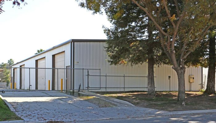 Warehouse Space for Rent at 1128 N Marcin St Visalia, CA 93291 - #1