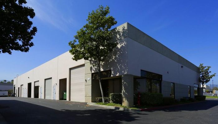 Warehouse Space for Rent at 1701 Rimpau Ave Corona, CA 92881 - #4