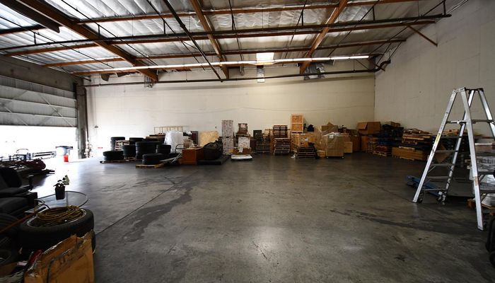 Warehouse Space for Rent at 261-293 E Redondo Beach Blvd Gardena, CA 90248 - #9