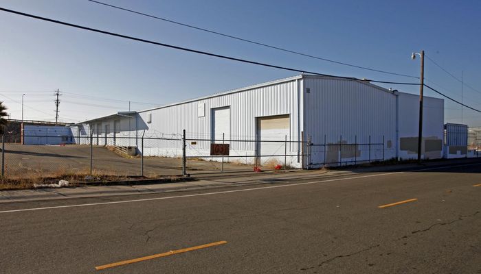 Warehouse Space for Rent at 1031 Arden Way Sacramento, CA 95815 - #1