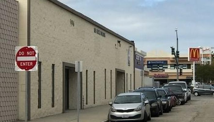 Warehouse Space for Rent at 106-110 W Burbank Blvd Burbank, CA 91502 - #1