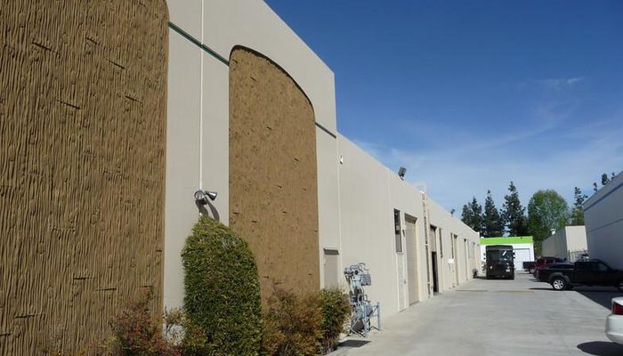 Warehouse Space for Rent at 6430 Variel Ave Woodland Hills, CA 91367 - #4