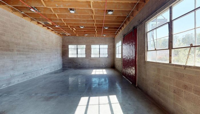 Warehouse Space for Rent at 1914 Raymond Ave Los Angeles, CA 90007 - #51