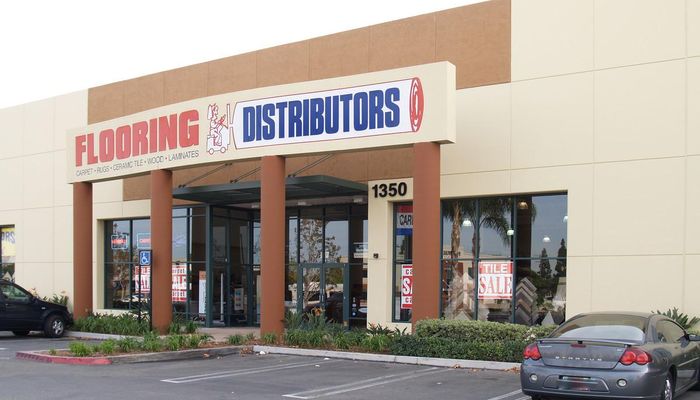 Warehouse Space for Rent at 1340-1400 S State College Blvd Anaheim, CA 92806 - #2