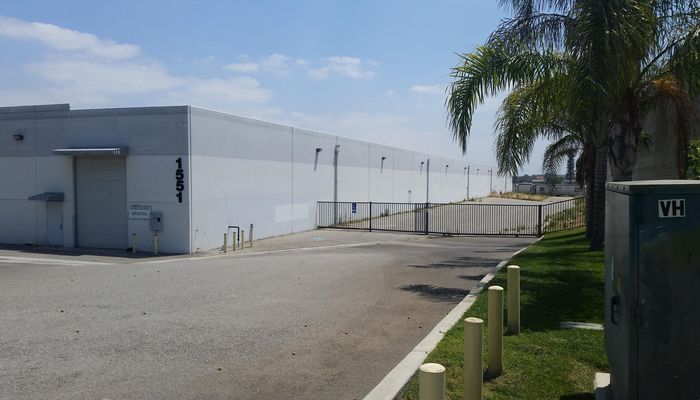 Warehouse Space for Rent at 1551 S Lilac Ave Bloomington, CA 92316 - #5