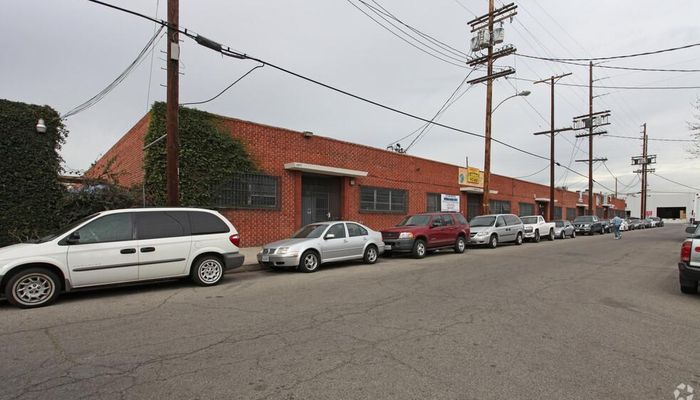 Warehouse Space for Rent at 6921-6945 Farmdale Ave North Hollywood, CA 91605 - #1