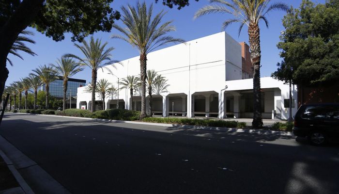 Warehouse Space for Rent at 1015 S Arroyo Pky Pasadena, CA 91105 - #7