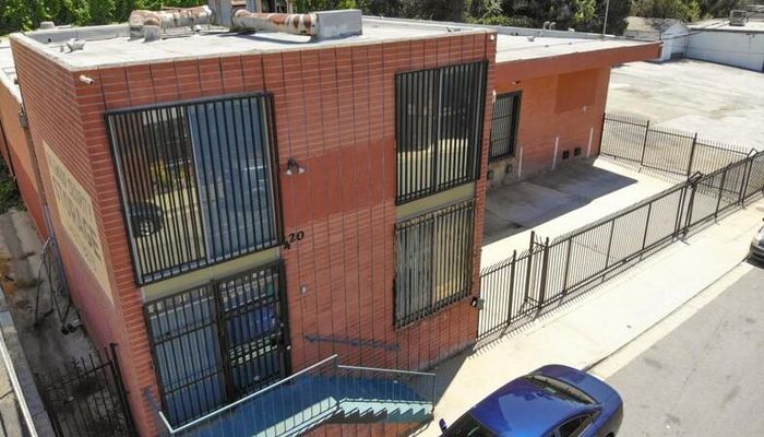 Warehouse Space for Rent at 410-420 E Beach Ave Inglewood, CA 90302 - #37