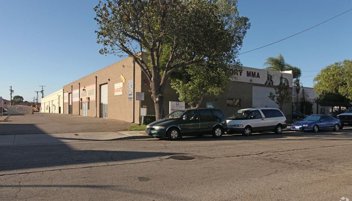 Warehouse Space for Rent at 20918-20928 Osborne St Canoga Park, CA 91304 - #1