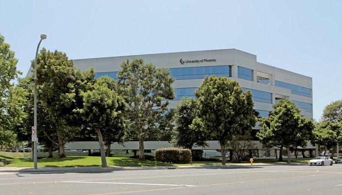 Office Space for Rent at 300 Corporate Pointe Culver City, CA 90230 - #11