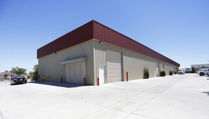 Warehouse Space for Rent at 42525 6th St E Lancaster, CA 93535 - #11