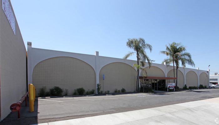 Warehouse Space for Rent at 1050 Arroyo St San Fernando, CA 91340 - #4