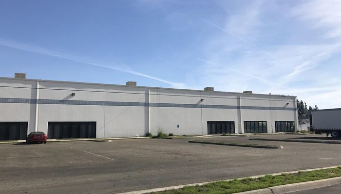 Warehouse Space for Rent at 8030 W Doe Ave Visalia, CA 93291 - #9