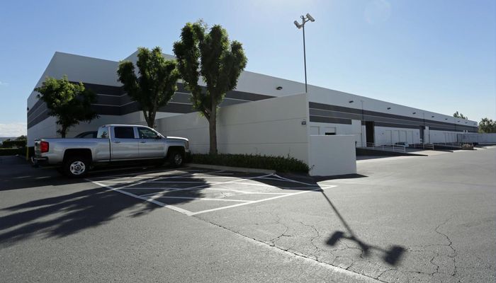 Warehouse Space for Rent at 820 S Rockefeller Ave Ontario, CA 91761 - #4