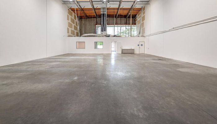 Warehouse Space for Rent at 11934-11954 S La Cienega Blvd Hawthorne, CA 90250 - #4