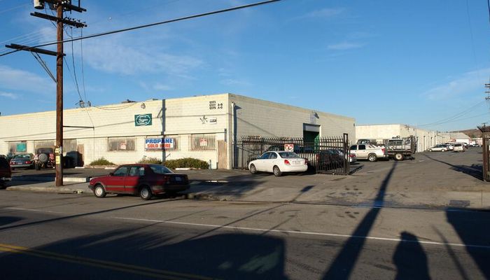 Warehouse Space for Rent at 12173 Branford St Sun Valley, CA 91352 - #2