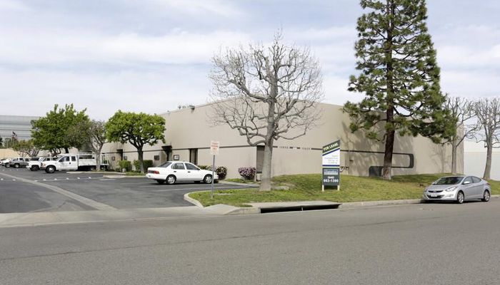 Warehouse Space for Rent at 10605-10625 Lawson River Ave Fountain Valley, CA 92708 - #4