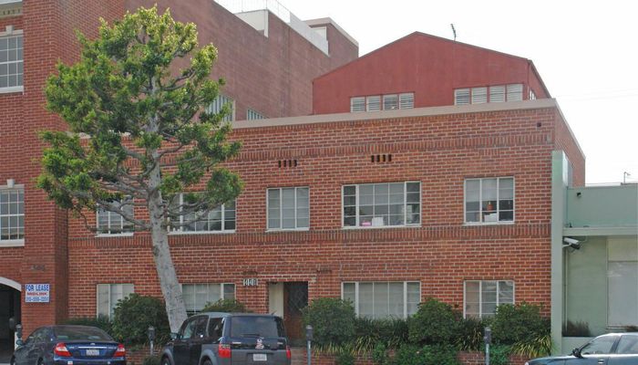 Office Space for Rent at 441 S Beverly Dr Beverly Hills, CA 90212 - #3