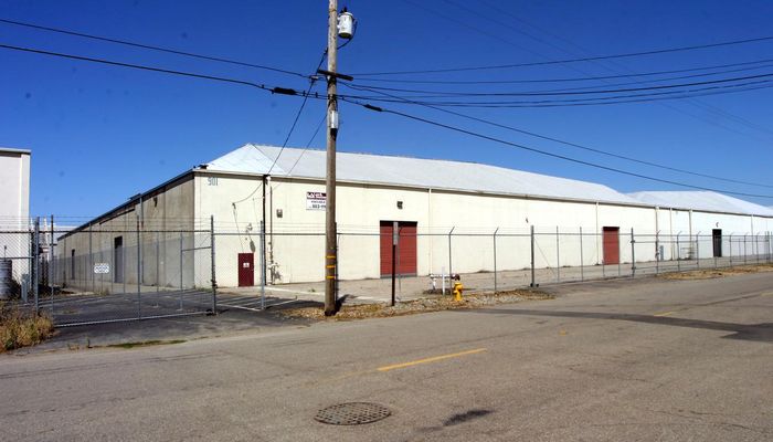 Warehouse Space for Rent at 901-907 Stokes Ave Stockton, CA 95215 - #3