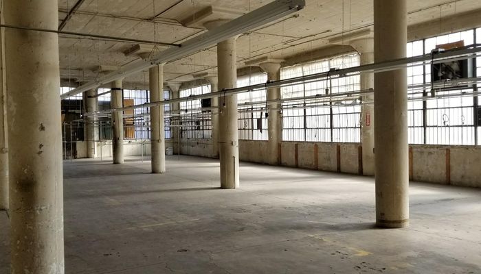 Warehouse Space for Rent at 721-725 E Washington Blvd Los Angeles, CA 90021 - #9