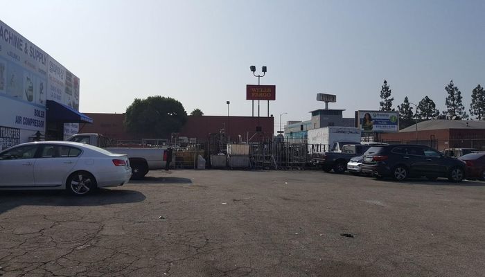 Warehouse Space for Rent at 2526 S Hill St Los Angeles, CA 90007 - #10