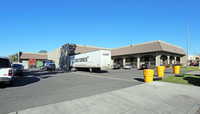 Warehouse Space for Rent at 3233 W Castor St Santa Ana, CA 92704 - #8