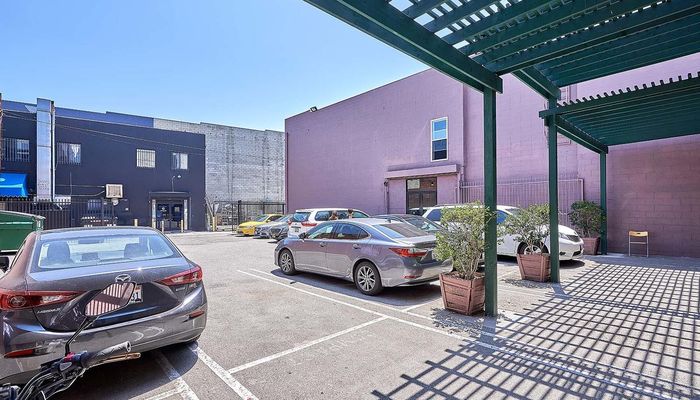 Warehouse Space for Rent at 962 S San Pedro Los Angeles Ca 90015 Los Angeles, CA 90015 - #3