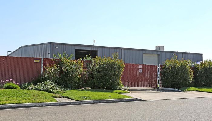 Warehouse Space for Rent at 4647 E Weathermaker Ave Fresno, CA 93703 - #4