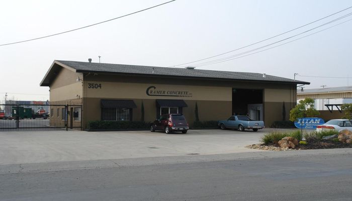 Warehouse Space for Rent at 3504 51st Ave Sacramento, CA 95823 - #1
