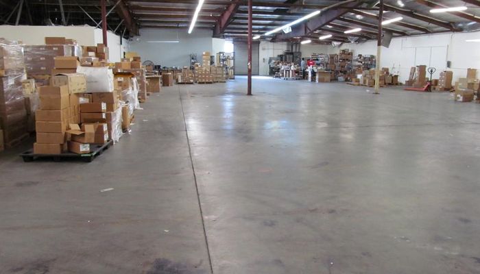 Warehouse Space for Rent at 14745 Keswick St Van Nuys, CA 91405 - #11