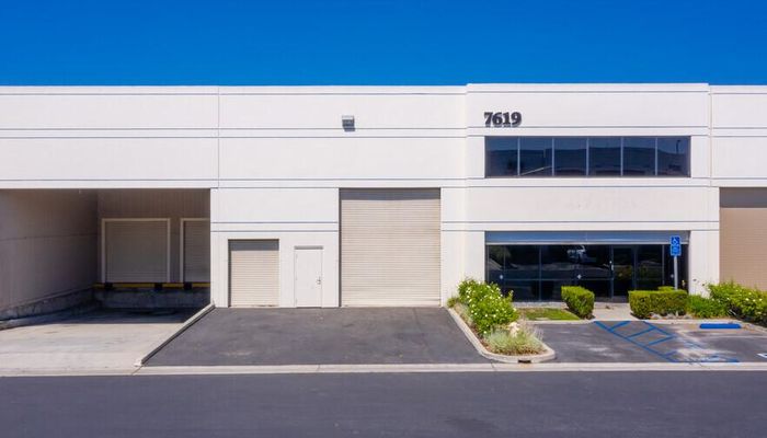 Warehouse Space for Rent at 7617-7621 Somerset Blvd Paramount, CA 90723 - #14