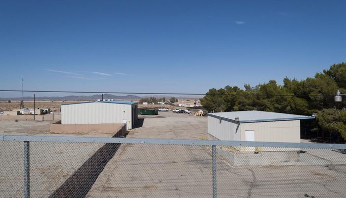 Warehouse Space for Rent at 3880 Lenwood Rd Barstow, CA 92311 - #3