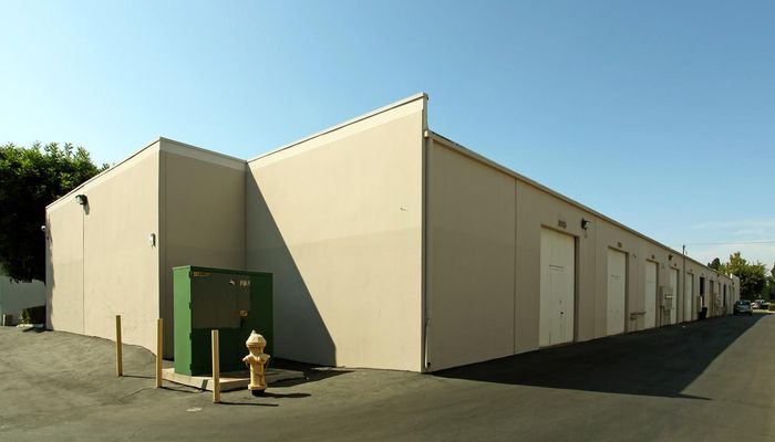 Warehouse Space for Rent at 3426-3446 W Harvard St Santa Ana, CA 92704 - #8